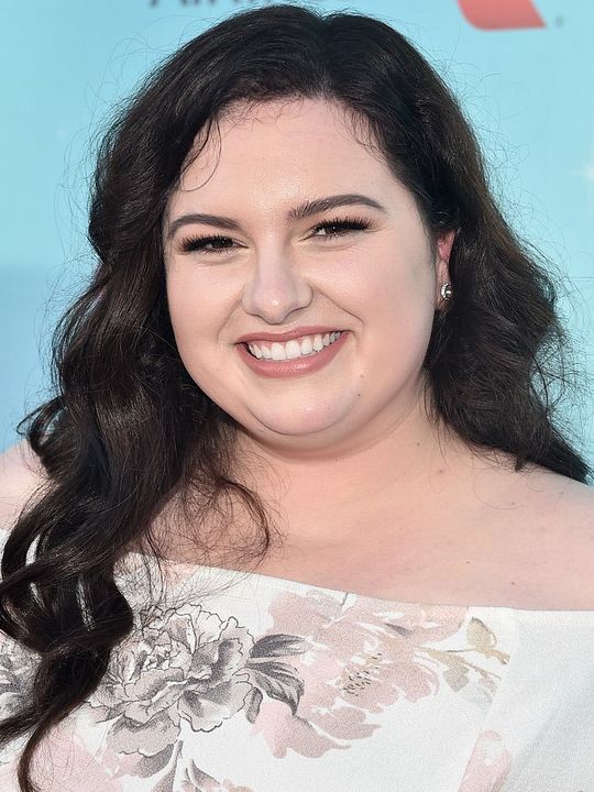 Póster Maddie Baillio