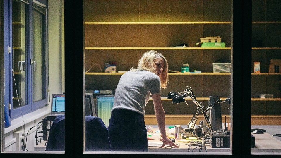 The Ground Beneath My Feet : Foto