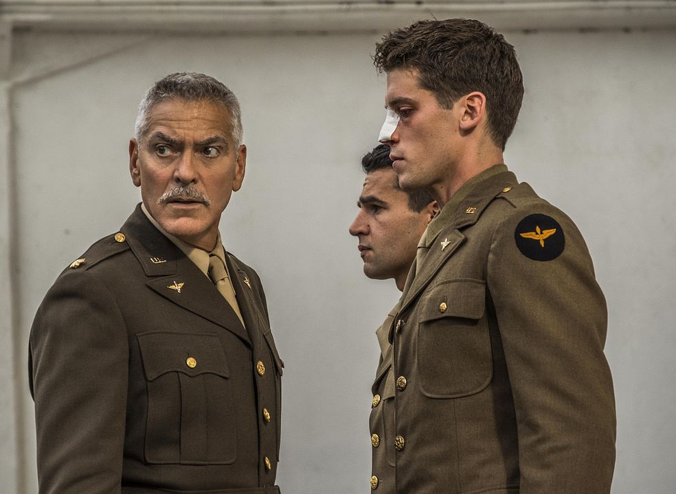 Catch-22 : Foto George Clooney, Christopher Abbott