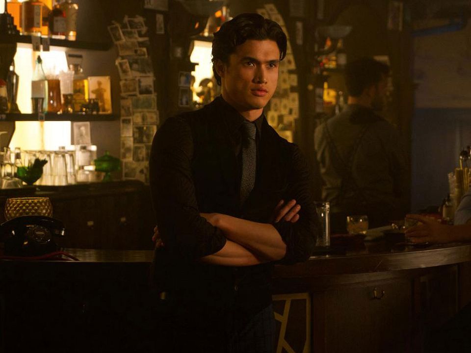Riverdale : Foto Charles Melton