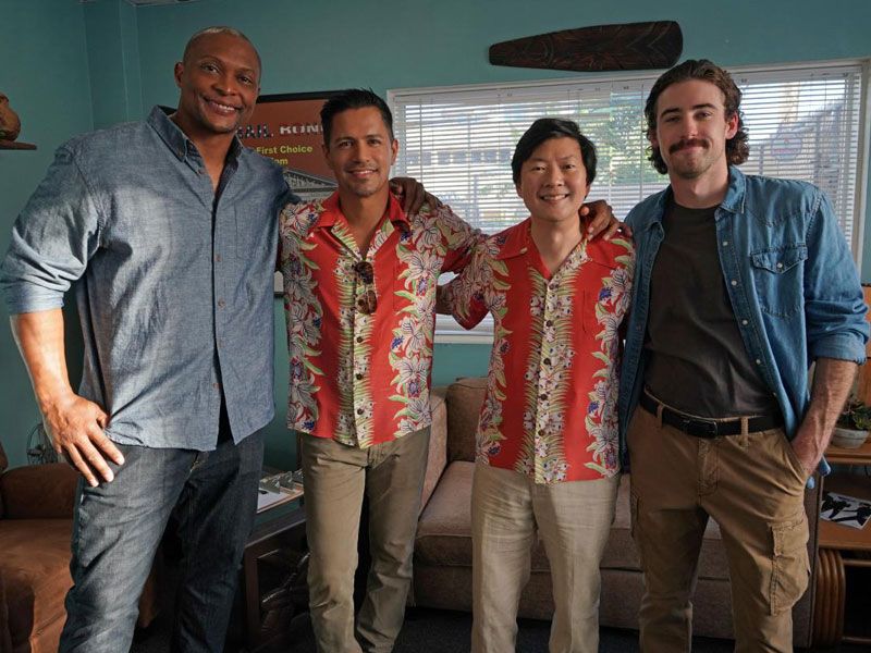 Foto Jay Hernandez, Ken Jeong