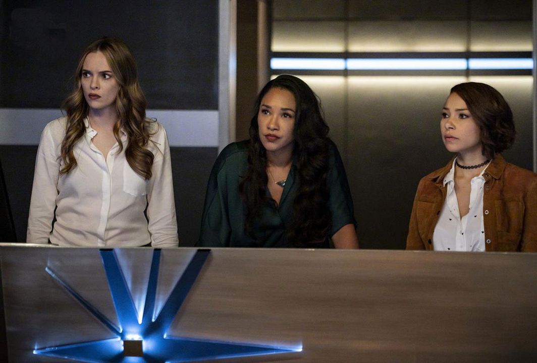 Flash : Foto Candice Patton, Jessica Parker Kennedy, Danielle Panabaker