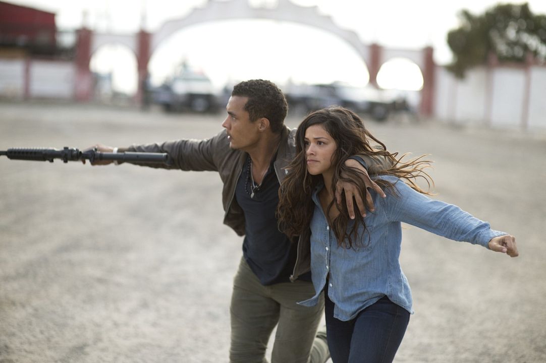Miss Bala: Sin piedad : Foto Gina Rodriguez, Ismael Cruz Cordova