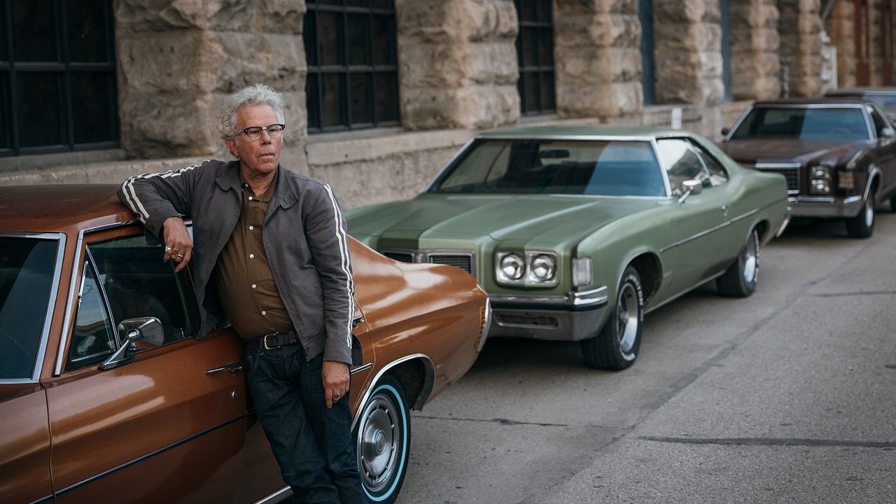 Un caballero y su revólver : Foto