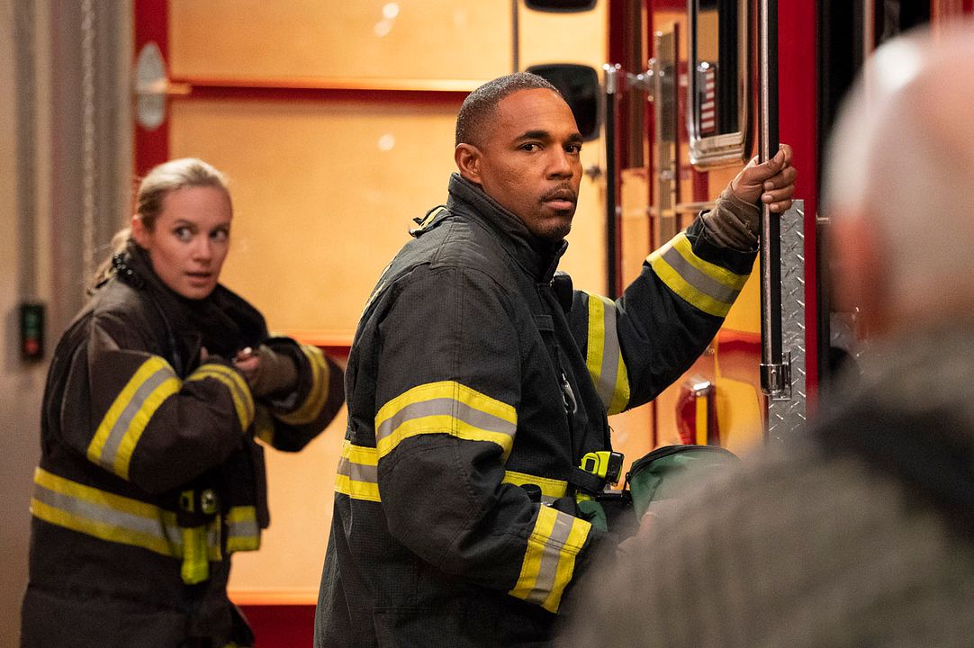 Estación 19 : Foto Jason George (II), Danielle Savre