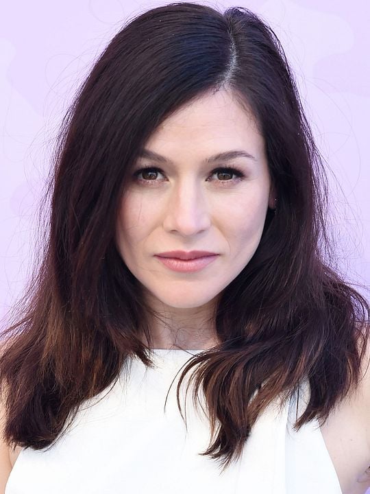 Póster Yael Stone