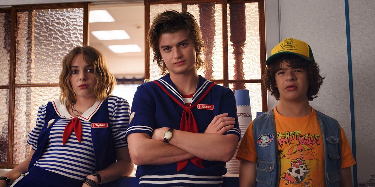 Foto Maya Hawke, Joe Keery, Gaten Matarazzo