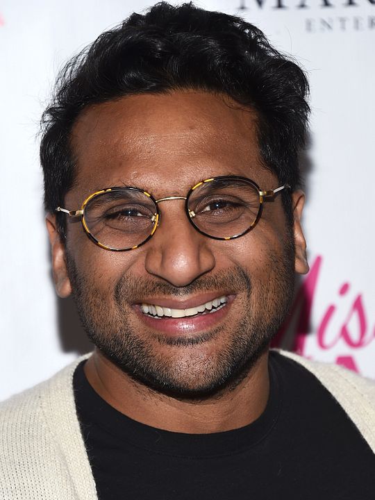 Póster Ravi Patel