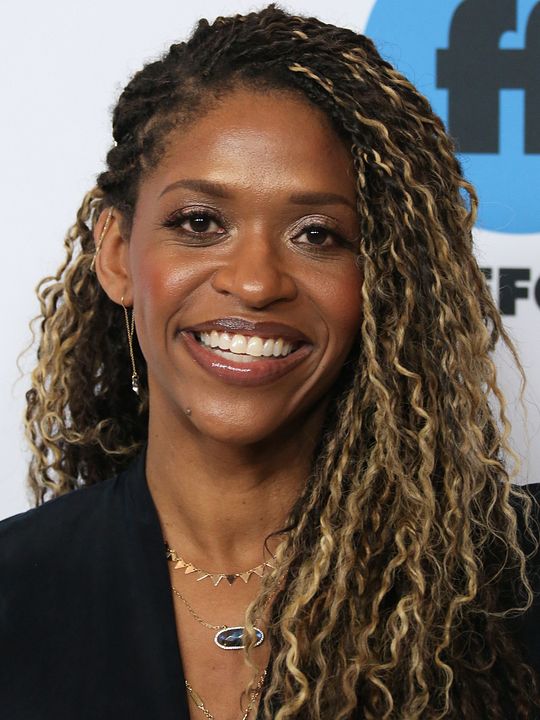 Póster Merrin Dungey