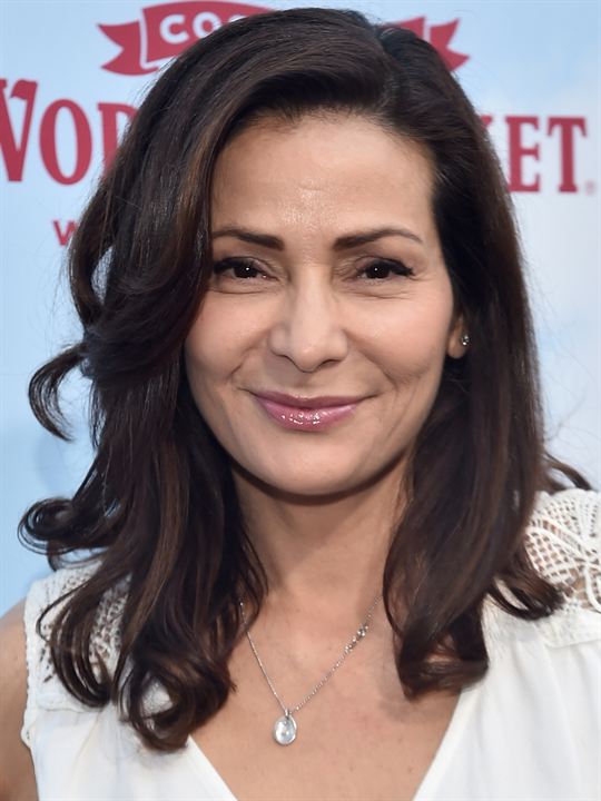 Póster Constance Marie