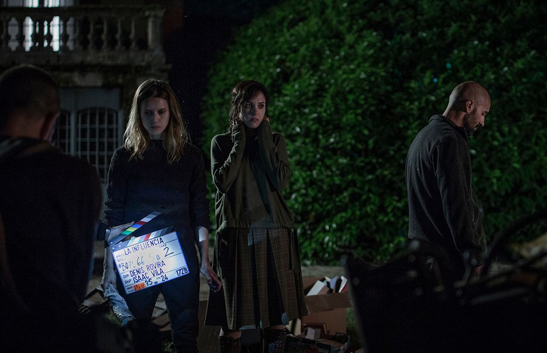 Foto Manuela Vellés, Maggie Civantos, Alain Hernández