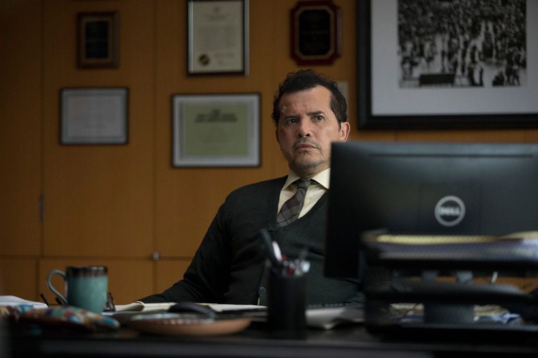 El sol también es una estrella : Foto John Leguizamo