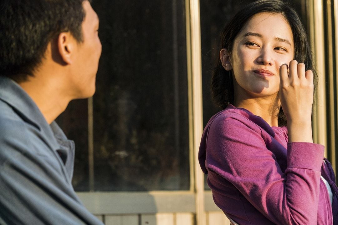 Burning : Foto Jeon Jong-seo, Ah-In Yoo