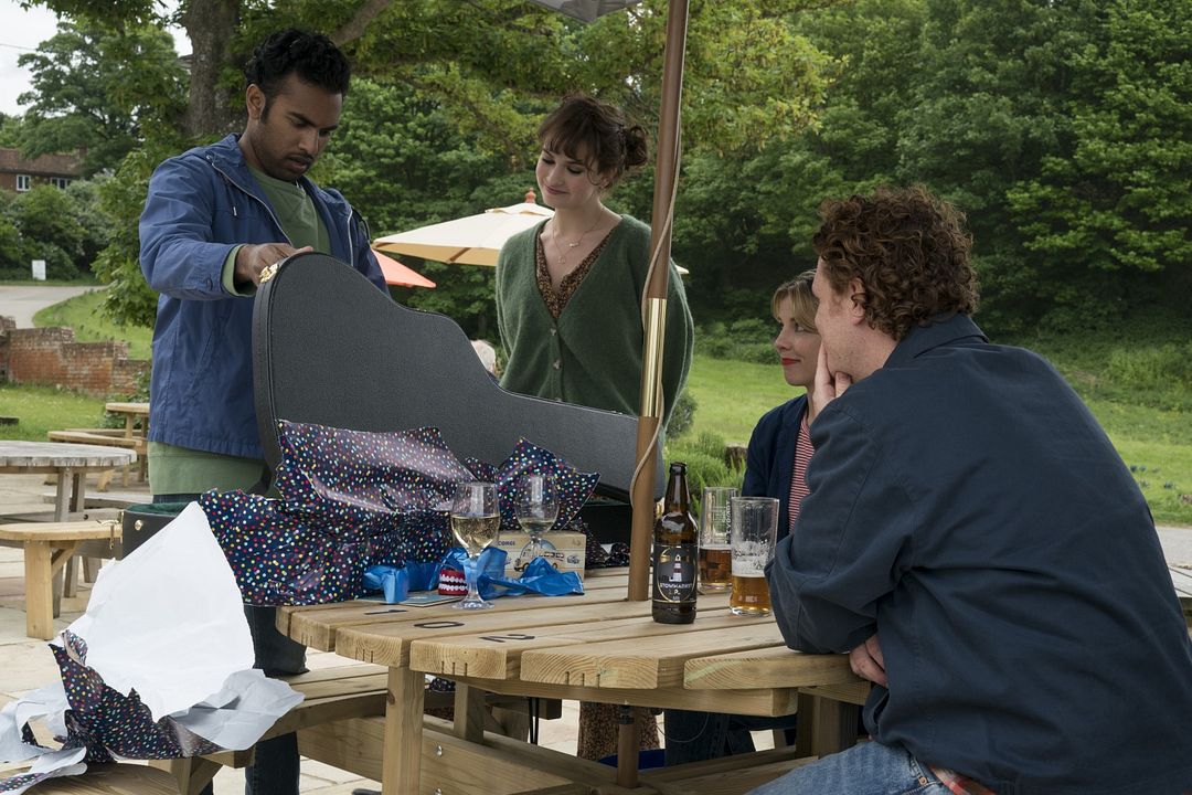 Yesterday : Foto Himesh Patel, Lily James