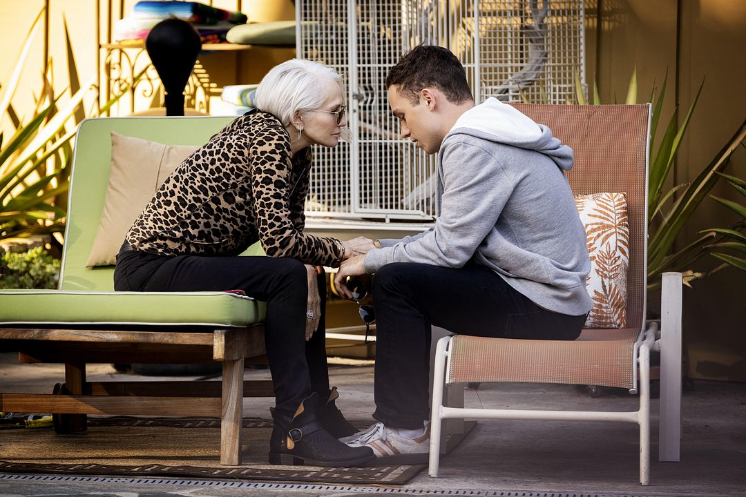 Instinto Animal : Foto Ellen Barkin, Finn Cole