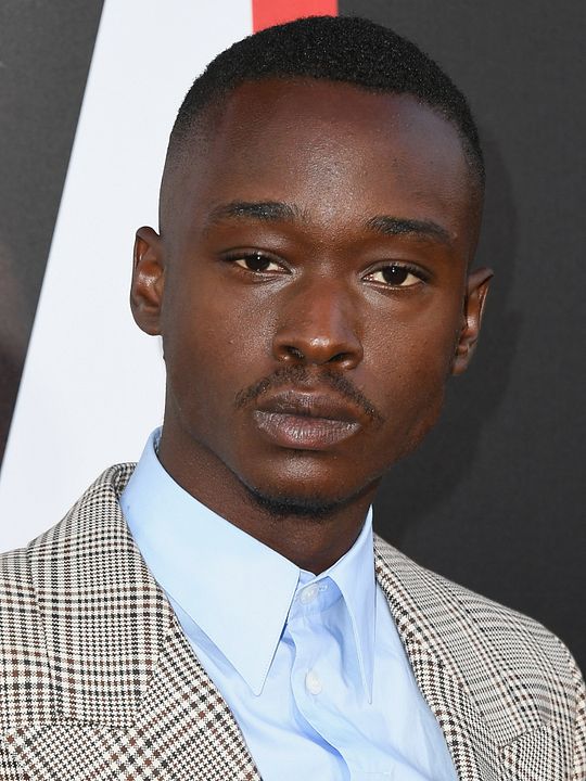 Póster Ashton Sanders