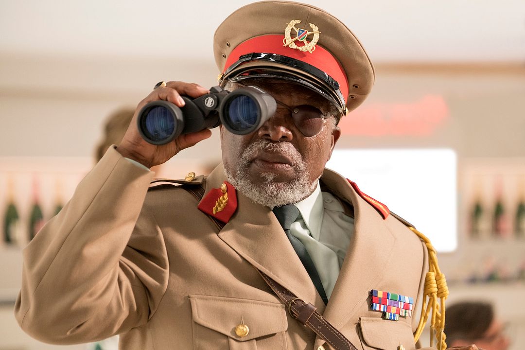 Misterio a bordo : Foto John Kani