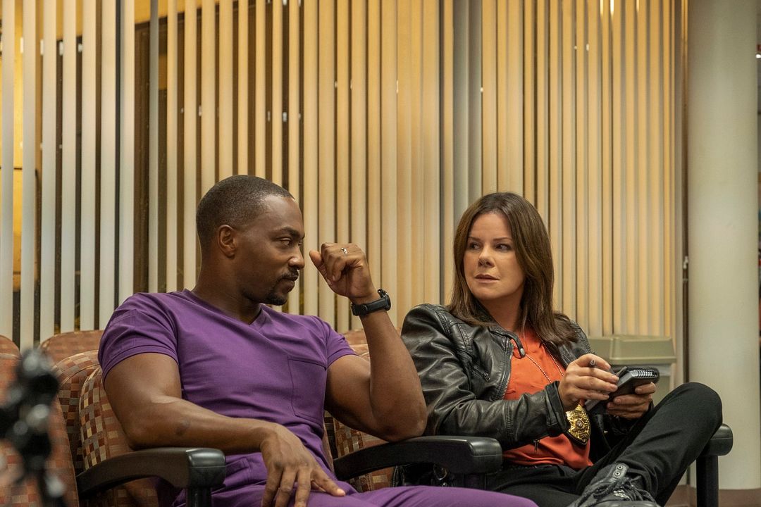 A quemarropa : Foto Anthony Mackie, Marcia Gay Harden