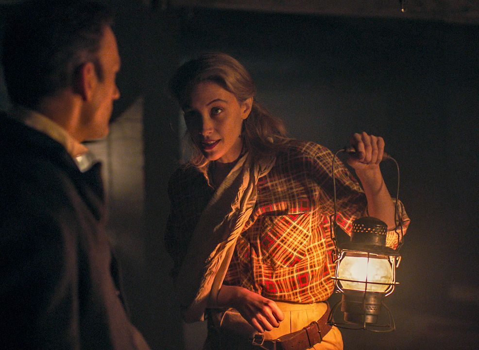 The great darkened days : Foto Sarah Gadon