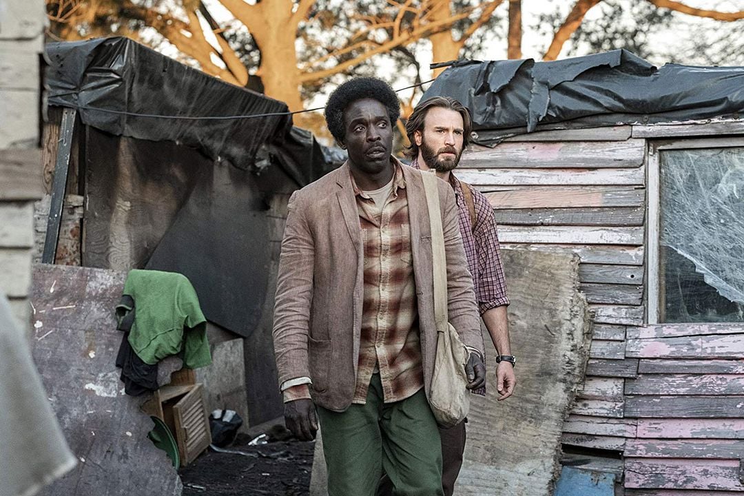 Operación hermanos : Foto Michael K. Williams, Chris Evans
