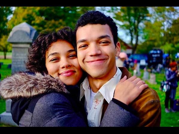 Violet y Finch : Foto Justice Smith, Alexandra Shipp