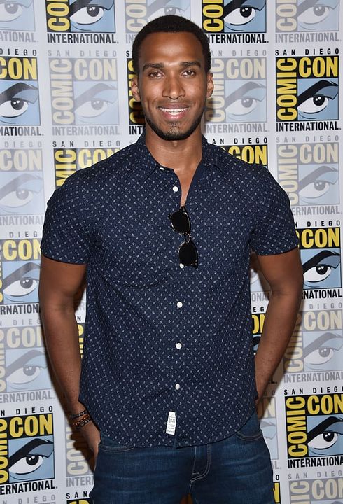 Póster Nathan Mitchell