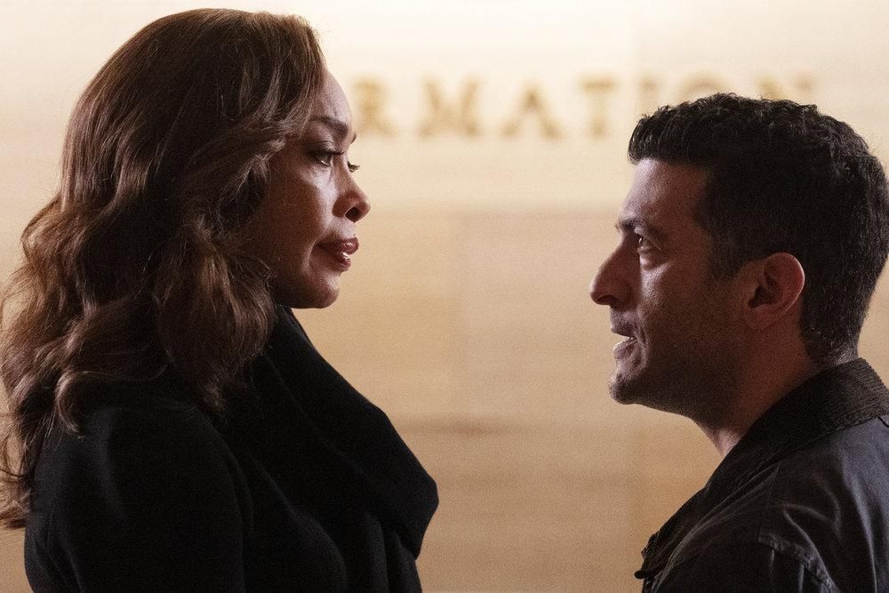 Pearson : Foto Gina Torres