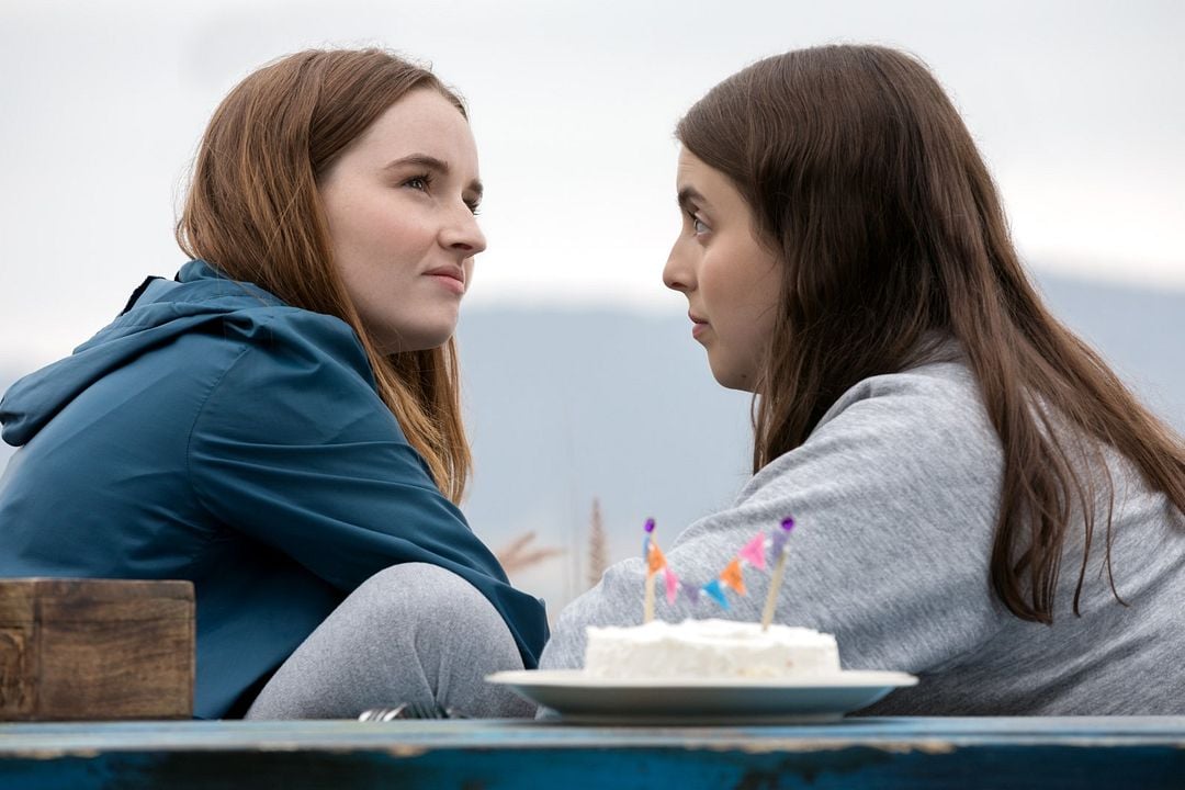 La noche de las nerds : Foto Kaitlyn Dever, Beanie Feldstein