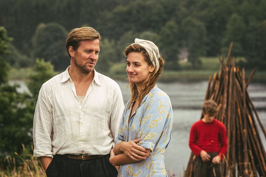 Out Stealing Horses : Foto