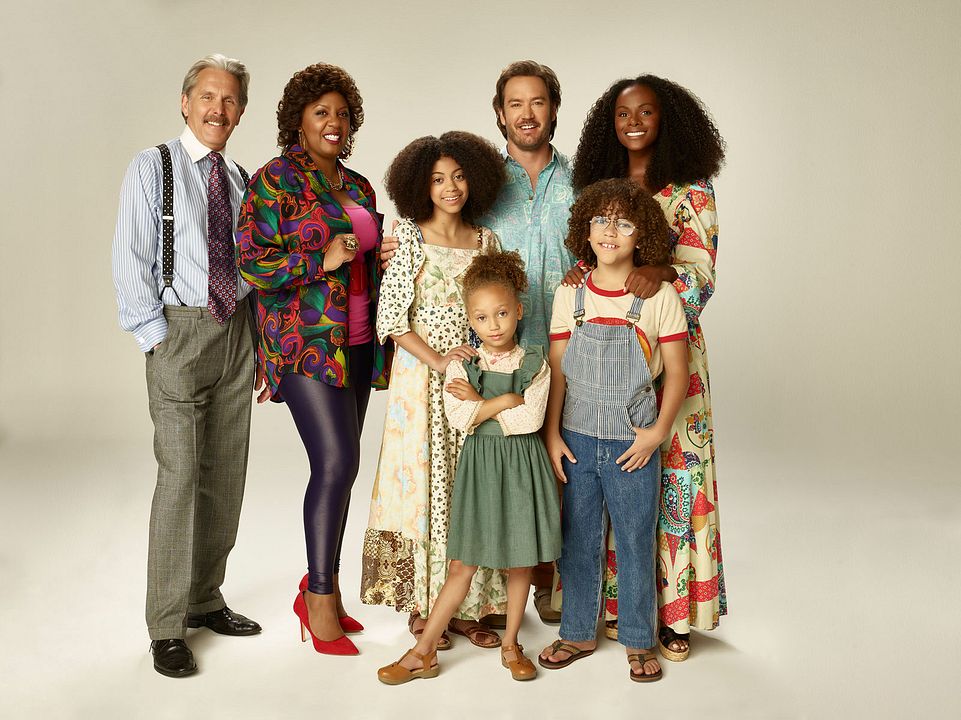 Foto Gary Cole, Christina Anthony, Arica Himmel, Tika Sumpter, Mark-Paul Gosselaar