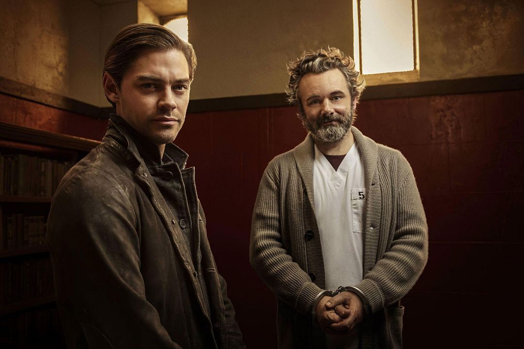 Foto Michael Sheen, Tom Payne (II)
