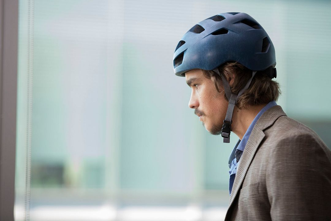 Una entrevista con Dios : Foto Brenton Thwaites