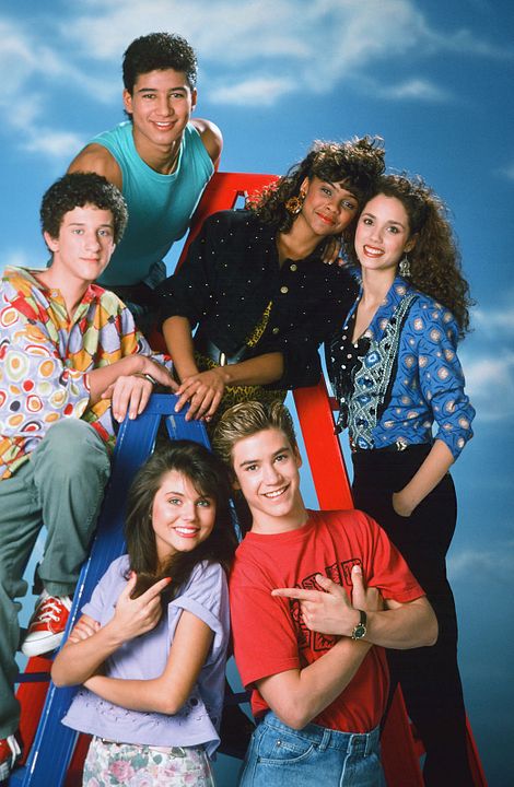 Foto Mark-Paul Gosselaar, Elizabeth Berkley, Tiffani Thiessen, Dustin Diamond, Mario López