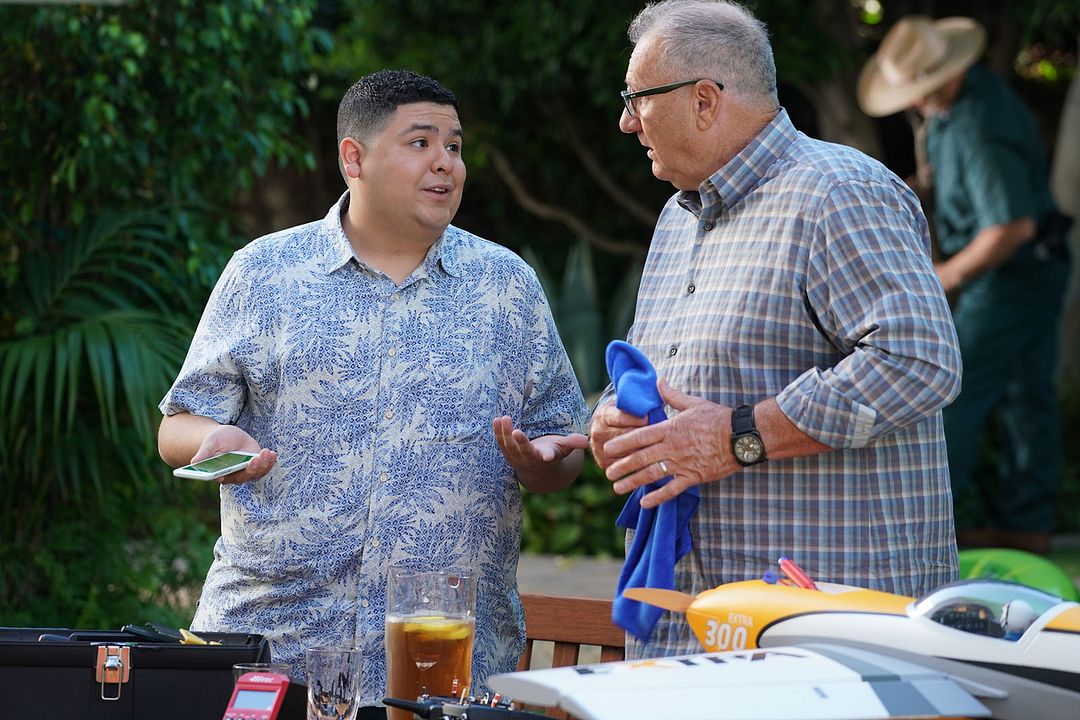 Modern Family : Foto Ed O'Neill, Rico Rodriguez