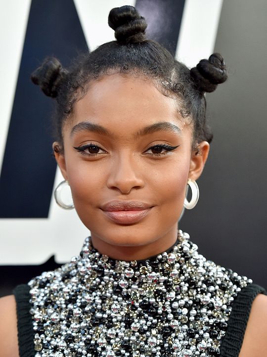 Póster Yara Shahidi