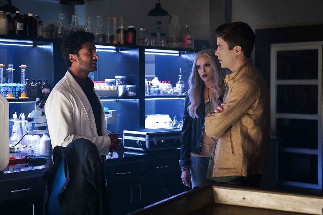Flash : Foto Sendhil Ramamurthy, Grant Gustin, Danielle Panabaker