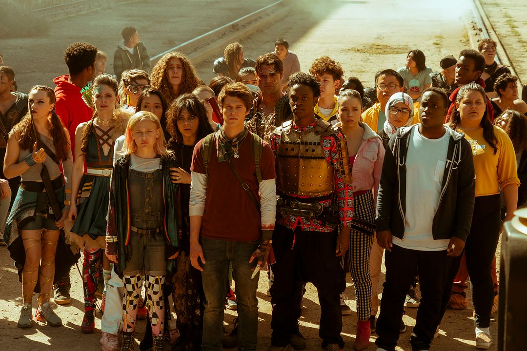 Foto Colin Ford, Krysta Rodriguez, Alyvia Alyn Lind