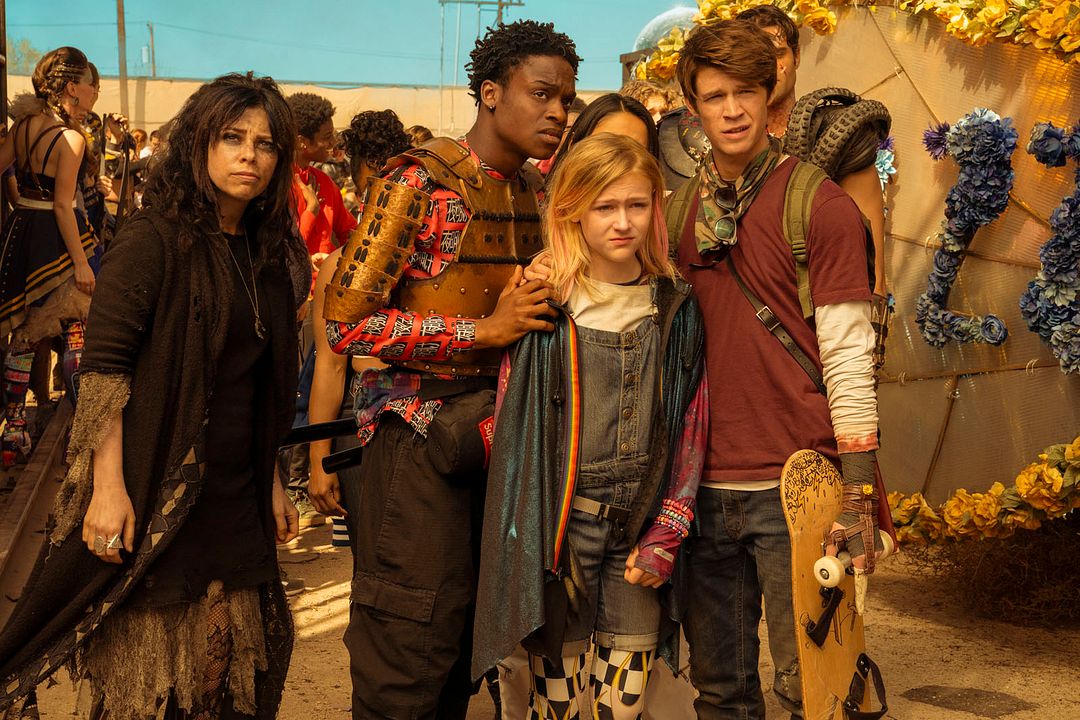 Foto Krysta Rodriguez, Colin Ford, Alyvia Alyn Lind