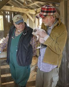 Bless This Mess : Foto Ed Begley Jr.