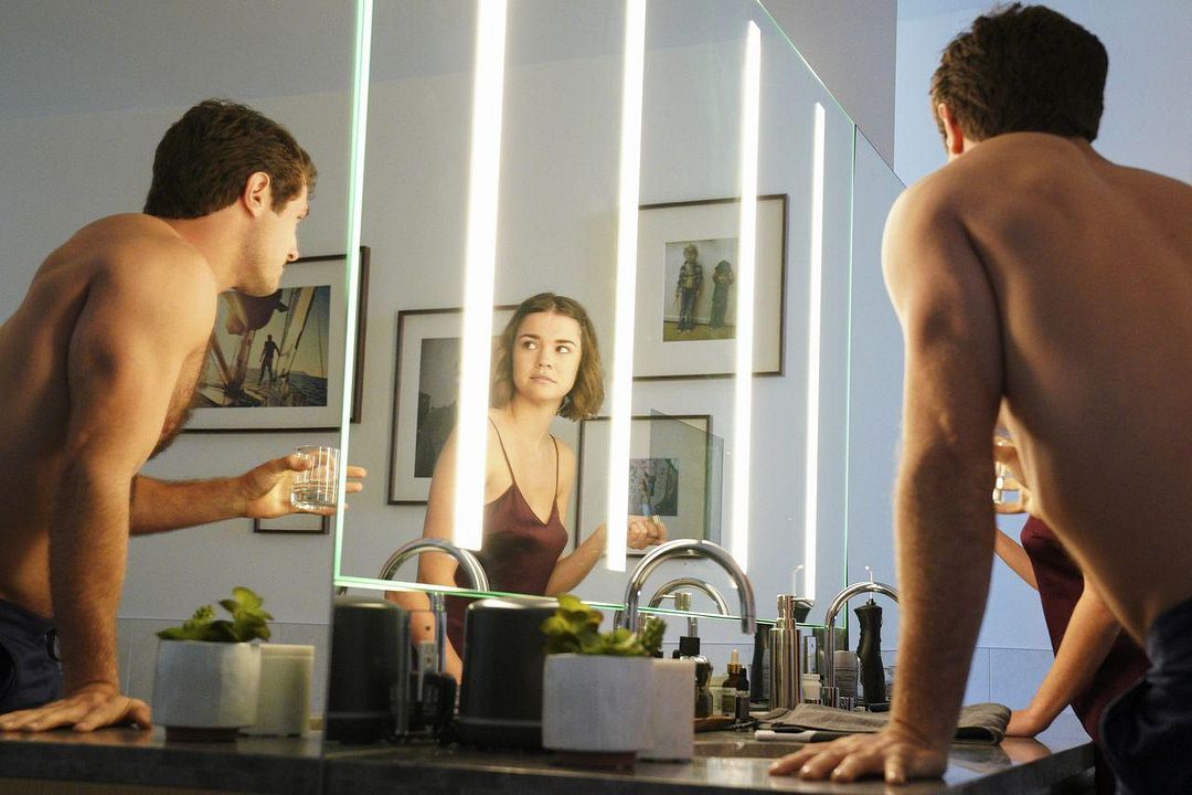 Foto Beau Mirchoff, Maia Mitchell