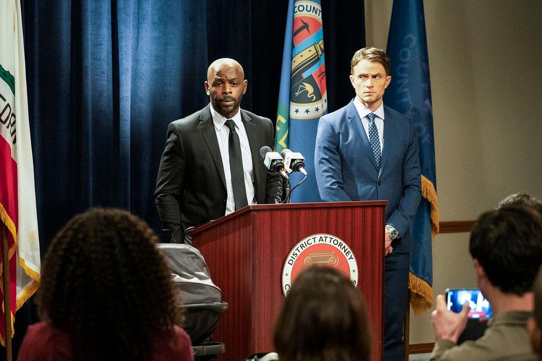 All Rise : Foto Wilson Bethel