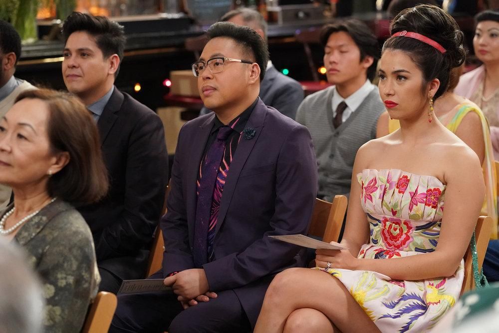Superstore : Foto Nichole Bloom, Nico Santos