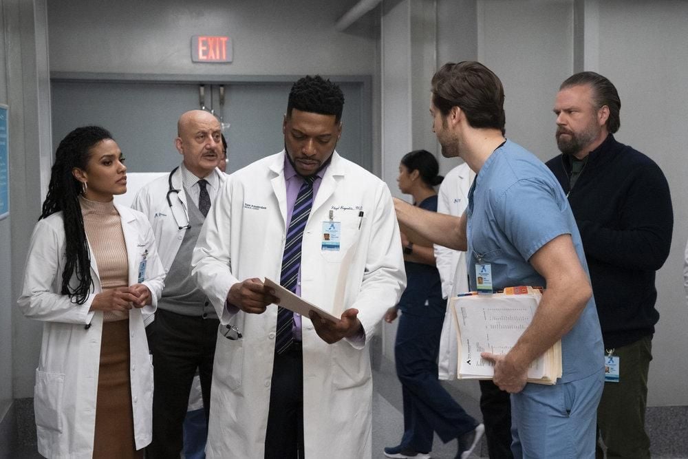 New Amsterdam (2018) : Foto Ryan Eggold, Jocko Sims, Freema Agyeman, Tyler Labine, Anupam Kher