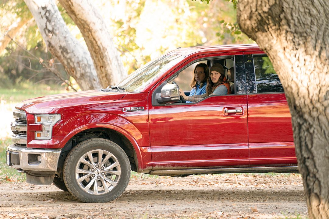 Bless This Mess : Foto Lake Bell