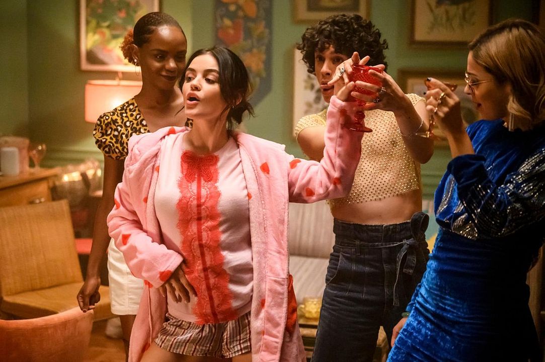 Katy Keene : Foto Lucy Hale, Ashleigh Murray