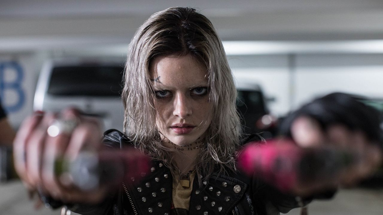 Manos a las armas : Foto Samara Weaving