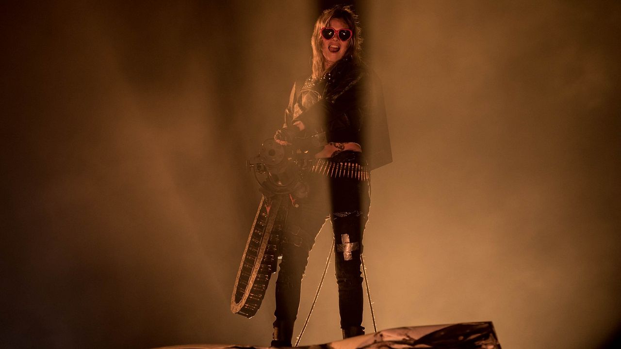 Manos a las armas : Foto Samara Weaving