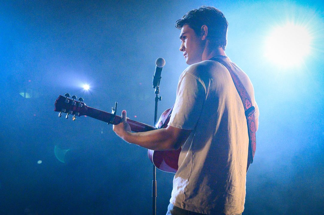 Mientras estés conmigo : Foto K.J. Apa