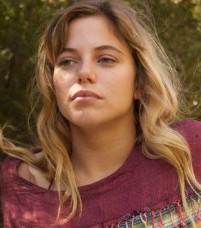 Póster Justina Bustos