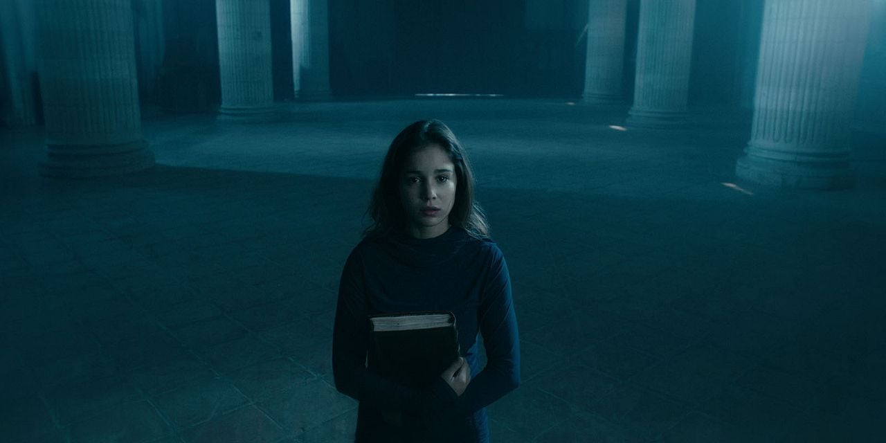 Warrior Nun : Foto Alba Baptista